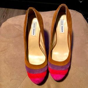 Steve Madden suede platform heels only worn twice.